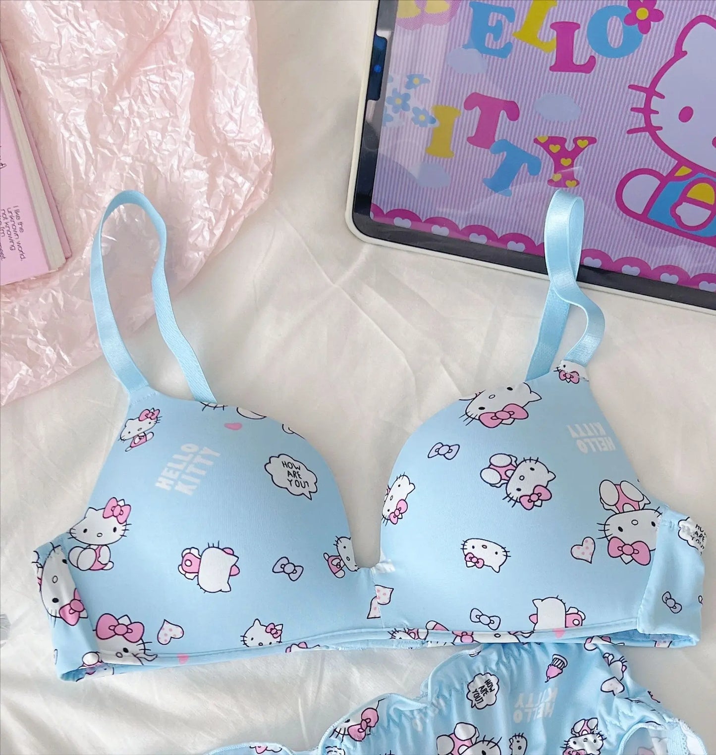 Sanrio Hello Kitty Women Underwear Sexy Bra Panty Set Cartoon No Wire Push Up Underwear Female's Breathable Gathered Bra Gifts